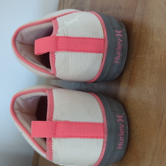 🌿HURLEY SLIP ON SHOES🌿 - Picture 4 of 7